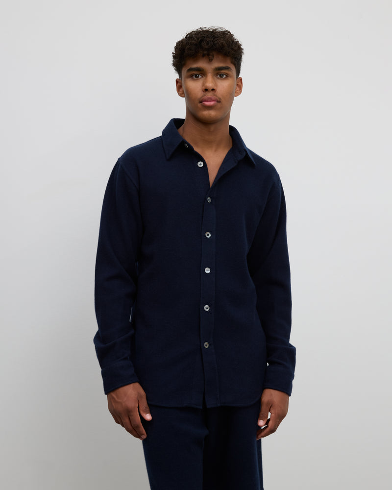 100 Prozent Kaschmir Hemd Farbe Navy Frontansicht